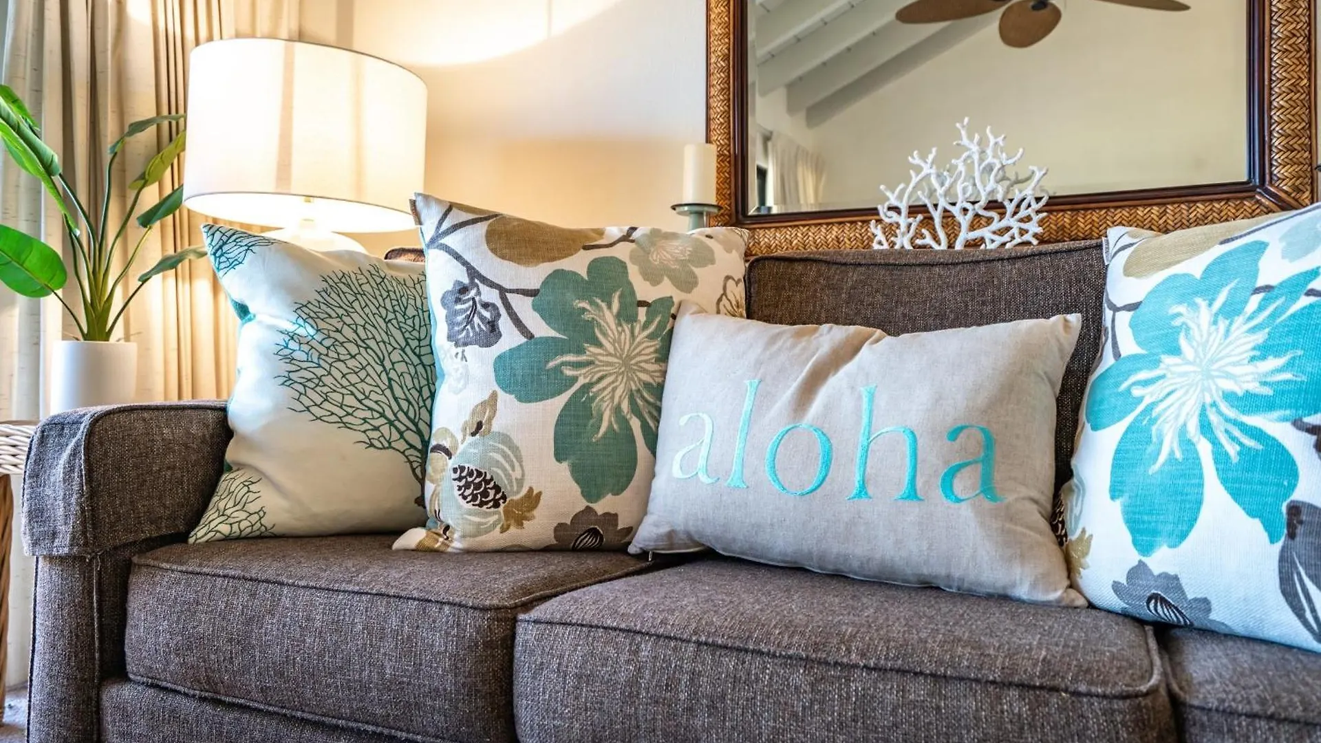 Maui Kamaole By Coldwell Banker Island Vacations Apartment Wailea  United States